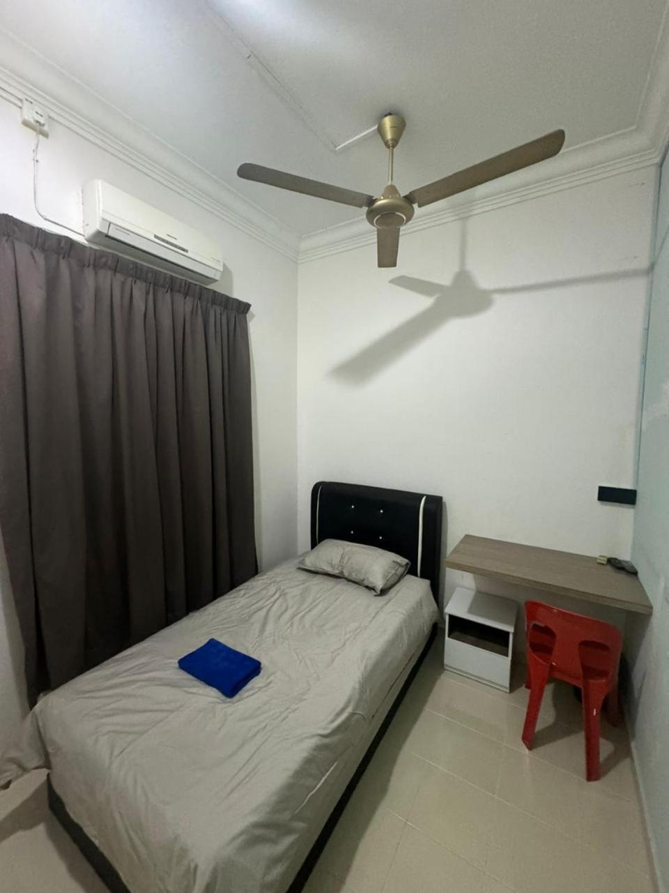 Momo Guest House كُوالا تيرينغانو المظهر الخارجي الصورة